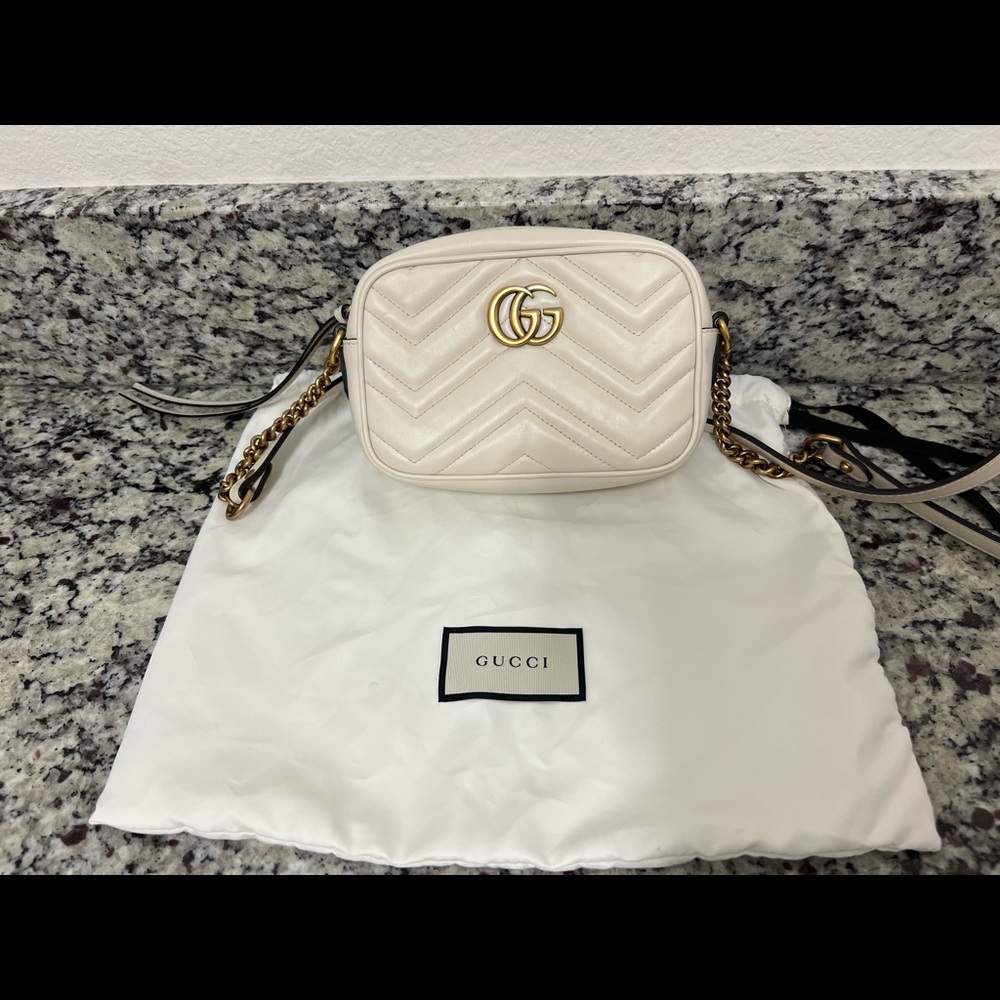 GUCCI GG Marmont mini shoulder bag